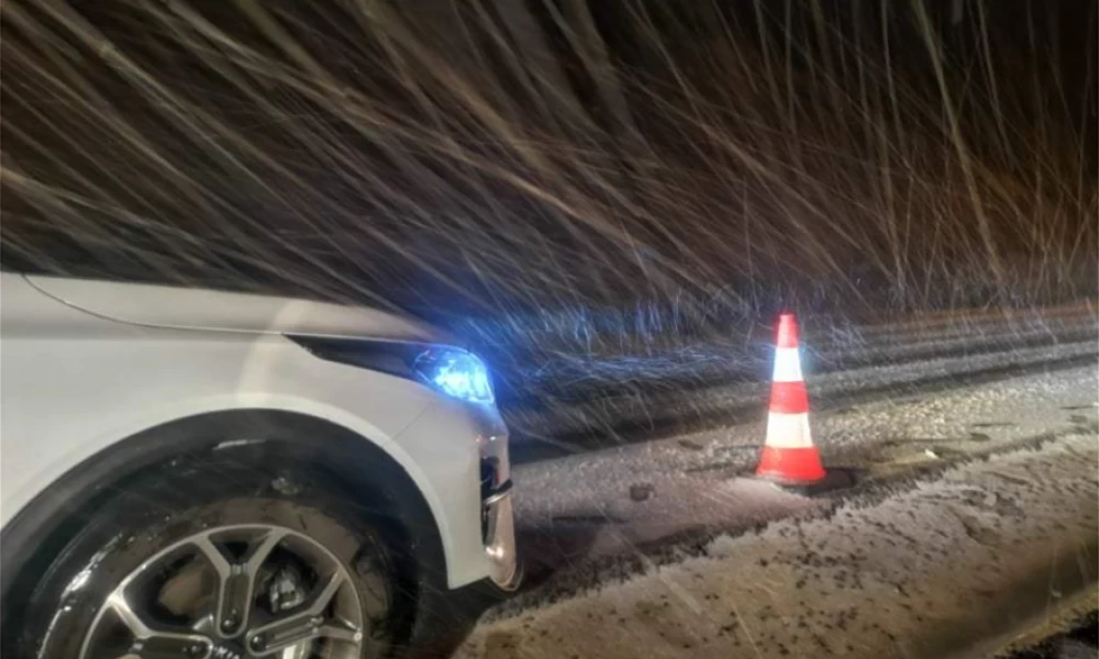 Έπεσαν τα πρώτα χιόνια έξω από την Θεσσαλονίκη (βίντεο)